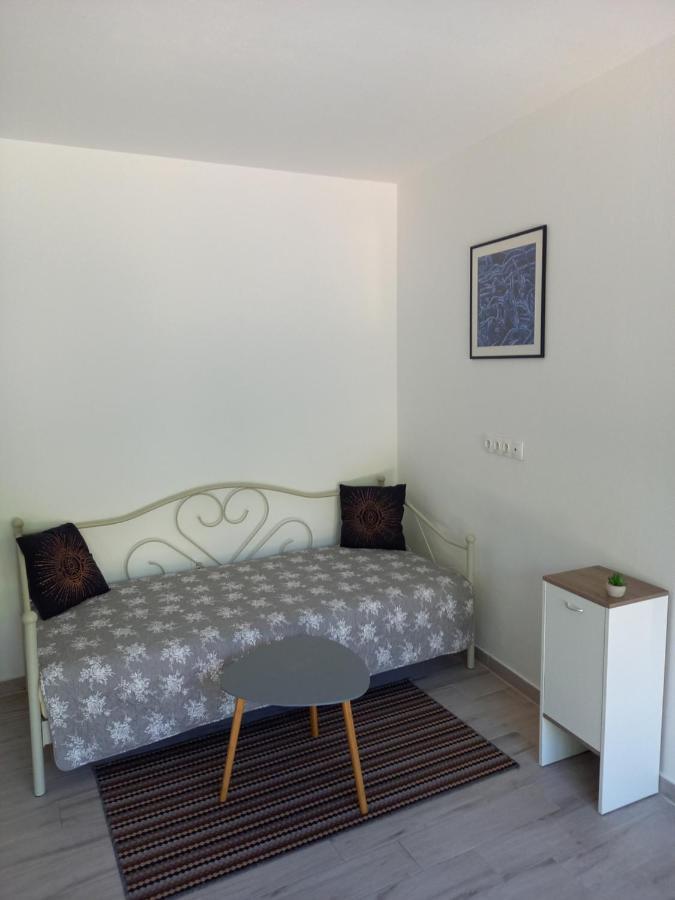 Faveria Apartments Amphitheater With Free Parking Pula Exterior foto