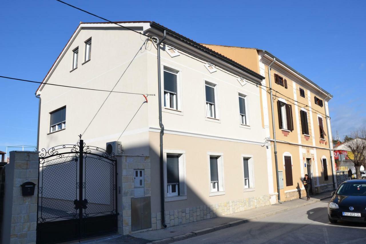Faveria Apartments Amphitheater With Free Parking Pula Exterior foto